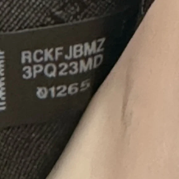 Michaels Kors Billfold Wallet - Picture 4 of 10